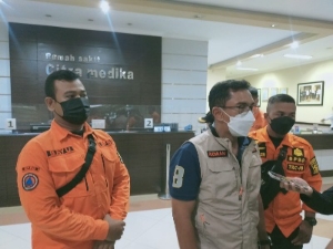 Pemkot Surabaya Kirim Anbulance Untuk Pemulangan Jenazah