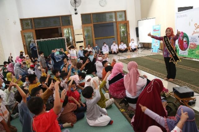 Bunda Paud Kota Surabaya Pacu Semangat Belajar Peserta Didik