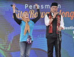 Ridwan Kamil Resmikan Situ Rawa Kalong Hasil Revitalisasi