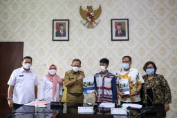 Cak Ji Perkenalkan Disabilitas yang Bekerja Sebagai Staf Wakil Wali Kota
