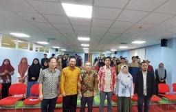 Director General TETO Surabaya Isaac Chiu Memberikan Kuliah Umum di UINSA