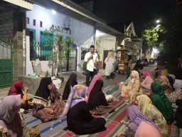 Anas Karno: Wujudkan Keluarga Harmonis Melalui Pengajian Ibu-Ibu
