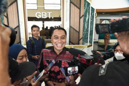 Pemkot Surabaya Bagikan 2000 Tiket Gratis Nonton Piala Dunia U17 untuk SD-SMA