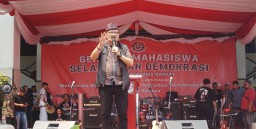 Mahasiswa Gelar Mimbar Bebas di Untag Surabaya