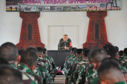 Ini Arahan Komandan Batalyon Zeni 2 Marinir Kepada Anggotanya Jelang Pemilu 2024 