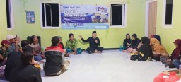 Bikin Cak Ghoni Haru, Nelayan Asli Bulak Antusias Simak Program Ganjar-Mahfud.