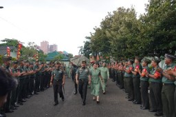 Pangdam V/Brawijaya Ingatkan Prajurit TNI Agar Memegang Teguh Netralitas pada Pemilu 2024