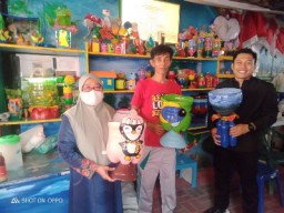 Bank Sampah Miliki Nilai Ekonomis Tinggi, Warga Margorejo Dorong Pemkot Surabaya Bantu Mesin Cacah