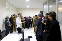 Wali Kota Eri Cahyadi: Mulai Hari Ini Tidak Ada Izin yang Terlambat