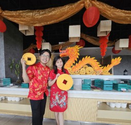 Tradisi Berlimpah Ruah di Tahun Naga Kayu, The Southern Hotel Surabaya