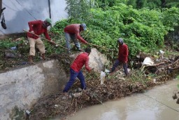 Pemkot Surabaya Bangun Tanggul Sepanjang 2,5 Kilometer di Pakal
