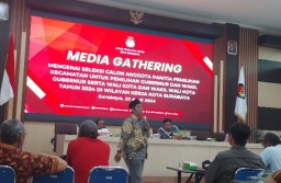 Pendaftar PPK di KPU Kota Surabaya Capai 500 Orang Lebih