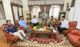 Ketua PCNU Gresik bersama Perwakilan Panitia Sowan Sekjen PBNU