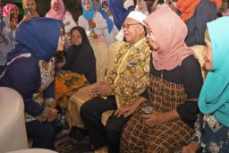 330 Pasangan Ikuti Pembekalan Isbat Nikah, Pemkot Surabaya Siapkan Pesta Kebun di Balai Kota