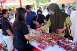 Tekan Laju Inflasi di Surabaya, Pemkot Rutin Gelar Gerakan Pangan Murah Tiap Bulan
