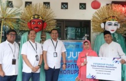 Berbagi Berkah Idul Adha: FIFGROUP Tebar 3 Sapi dan 453 Kambing ke Berbagai Penjuru Negeri