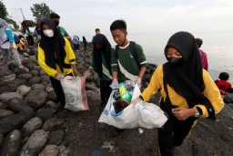 Pemkot Ajak Warga Surabaya Tingkatkan Kesadaran Pentingnya Kelestarian Lingkungan
