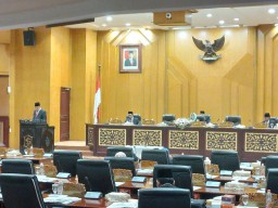 RPJPD Surabaya 2025-2045 Disetujui, Targetkan PDRB Rp 2,1 Triliun