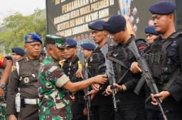 Danrem 084/Bhaskara Jaya Pimpin Apel Gelar Pasukan Pengamanan VVIP Rencana Kunker Wapres RI