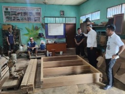 Lapas Pangkalan Bun Hasilkan Berbagai Kerajinan Kayu hasil karya warga binaan