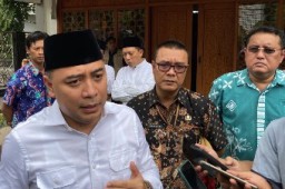 Pemkot Surabaya Bersiap Membuka Akademi Perawat untuk Penuhi Kebutuhan Nakes