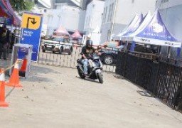 SENSASI MENJAJAL KENDARAAN PADA AREA TEST DRIVE DAN TEST RIDE TERBESAR DI GIIAS 2024