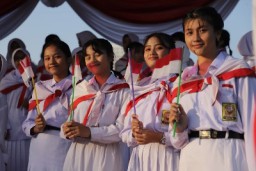 Pemkot Surabaya Sediakan Kuota 1000 Kursi untuk Warga di Upacara HUT ke 79 RI 