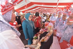 Kolaborasi Pemkot Surabaya dan UPN Veteran Jatim Sukses Berdayakan Kemandirian Ekonomi Keluarga