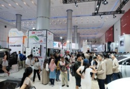 BERTAMBAH 2 MEREK BARU, GIIAS SURABAYA 2024 PECAHKAN REKOR KEPESERTAAN