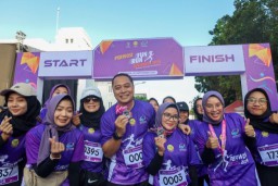 Ribuan Pelari Ramaikan Perwosi Fun Run 2024, Wali Kota Eri Cahyadi Ajak Masyarakat Hidup Sehat