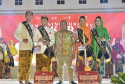Cak Maudah dan Ning Joana Terpilih Jadi Duta Wisata Surabaya Tahun 2024
