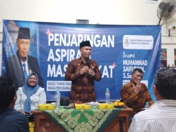 Muhammad Saifuddin Jaring Aspirasi Masyarakat Tanah Kali Kedinding Surabaya
