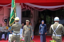 Pataka Jer Basuki Mawa Beya Singgah di Surabaya, PJs Wali Kota Harap Pilkada Damai