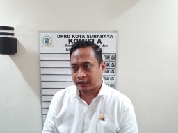 DPRD Surabaya Sarankan Penyelenggaraan Pemasangan Reklame Tidak Mengganggu Kawasan Hijau