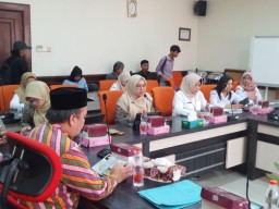 Komisi D DPRD Surabaya Dorong Upaya Perbaikan Kualitas Faskes