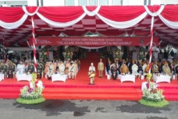 PJs Wali Kota Restu Novi Ajak Warga Surabaya Teruskan Perjuangan Para Pahlawan