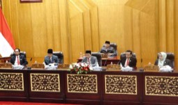 DPRD Surabaya Surabaya Sidang Paripurna Bahas 4 Agenda Sekaligus