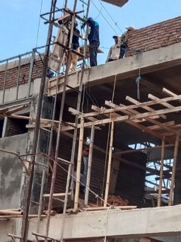 Proyek Pembagunan Labkesda Jeneponto Diduga Labrak Undang-undang K3