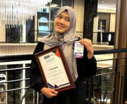 Zhafira Khansa Rachmadanti, Dokter Gigi Muda Peraih Juara 3 Se-Asia