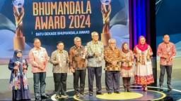 Pemkot Surabaya Berhasil Raih Penghargaan Bergengsi Dari Badan Informasi Geospasial
