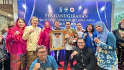 Pemkot Surabaya Raih Peringkat Pertama Kota Terinovatif di Ajang Innovative Government Award 2024