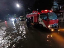 Pemkot Kerahkan 25 Unit Mobil Damkar Tangani Genangan