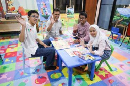 Tata, Vincent, dan Gilang Anak Disabilitas RAP Surabaya Borong Juara di Kompetisi Seni Internasional 