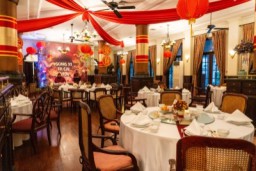 Hotel Majapahit Surabaya MGallery Mengadakan Perayaan Hari Raya Imlek Tahun Ular