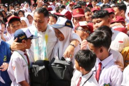 Tanggapi Rencana Penerapan UN, Wali Kota Eri Cahyadi: Asalkan bisa bangkitkan semangat belajar