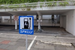 Pemkot Surabaya Targetkan 42 Unit Mobil Listrik untuk Kepala PD Terpenuhi Pekan Depan
