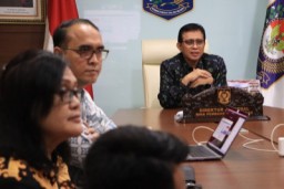 Kemendagri Tekankan Penertiban Perlintasan Sebidang Kereta Api untuk Kurangi Risiko Kecelakaan