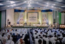 Dzikro Haul Akbar Masyayikh Pondok Pesantren Al-Fattah Kikil Dihadiri Ribuan Jamaah