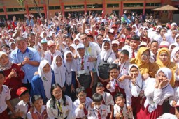 Pemkot Surabaya Imbau Sekolah Tambah Durasi Berbahasa Inggris di Ruang Pendidikan