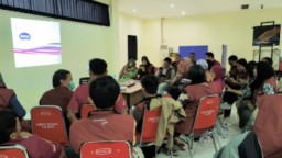 Dinsos Surabaya dan PKH Gelar Bimtek Validasi Data Penerima Manfaat
